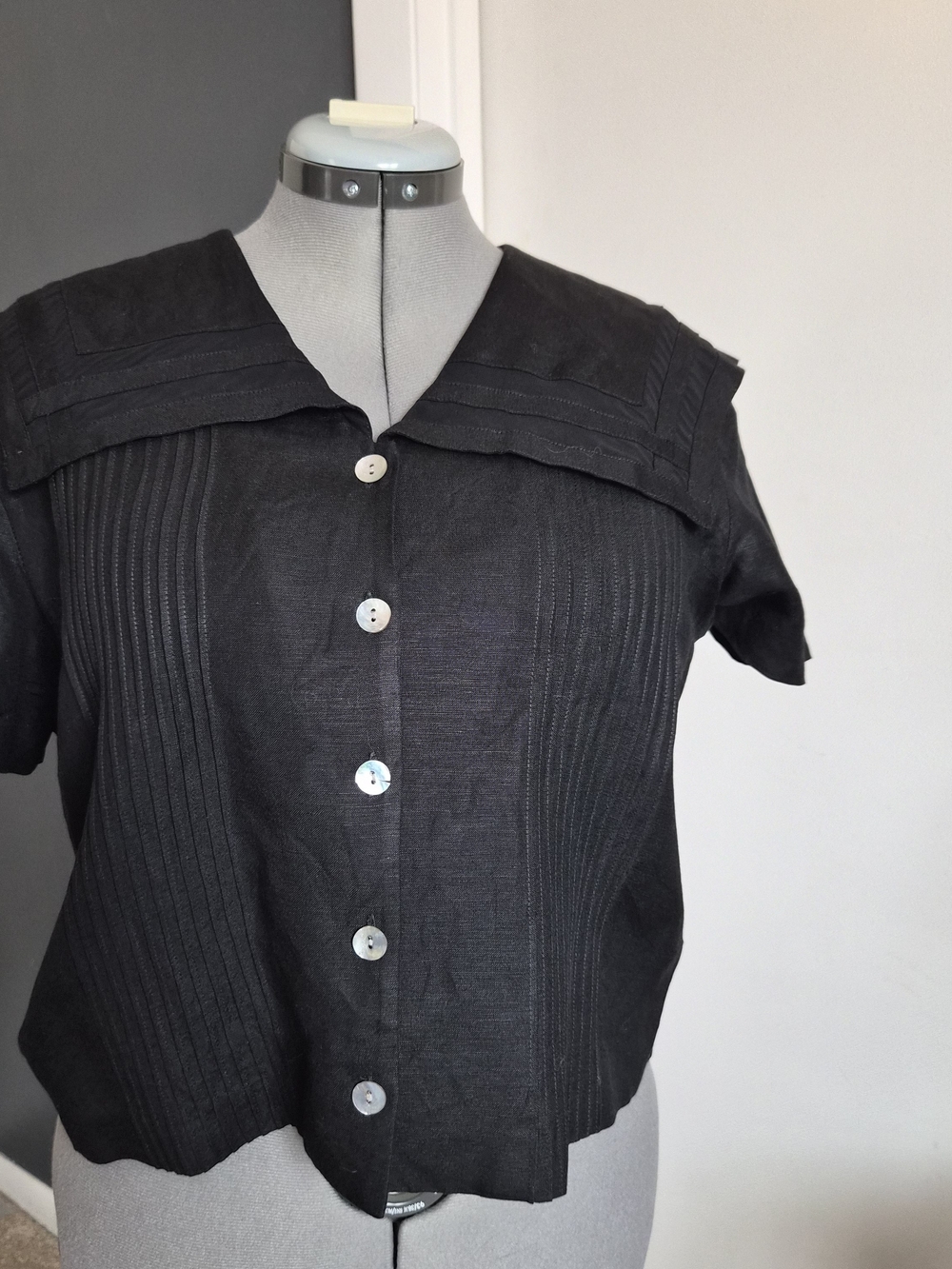 Vintage Linen Black Short-Sleeve Button Front Sailor Shirt